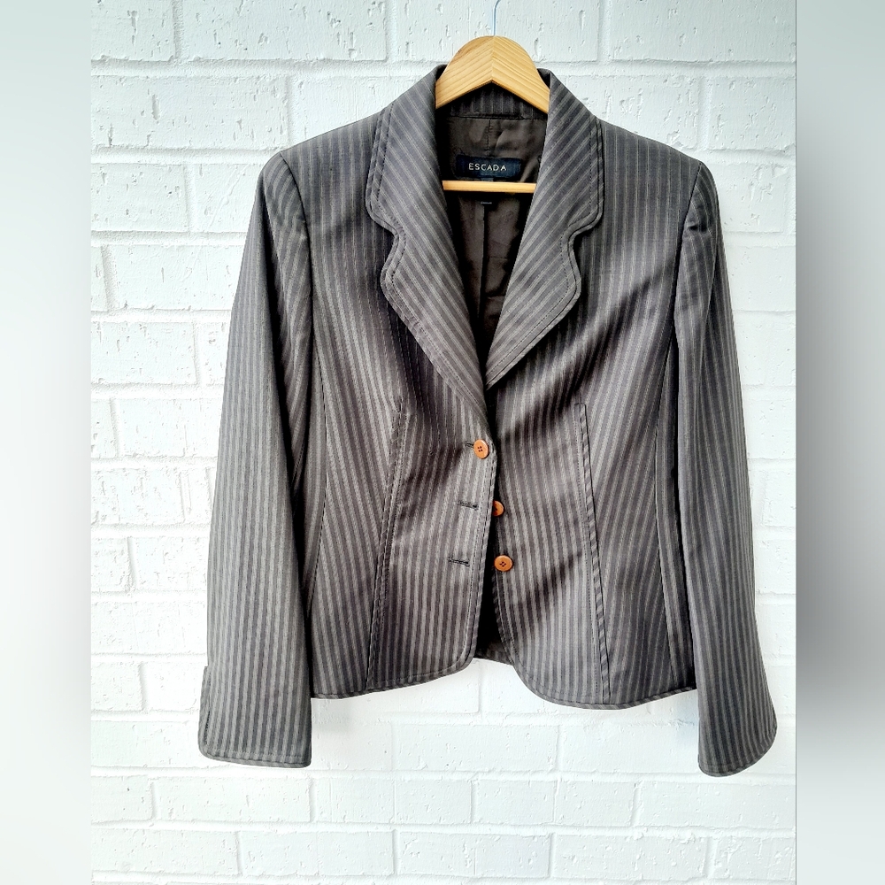 ESCADA Single Breasted Stripe Career Jacket Blazer in Brown Sz: EU40/US8